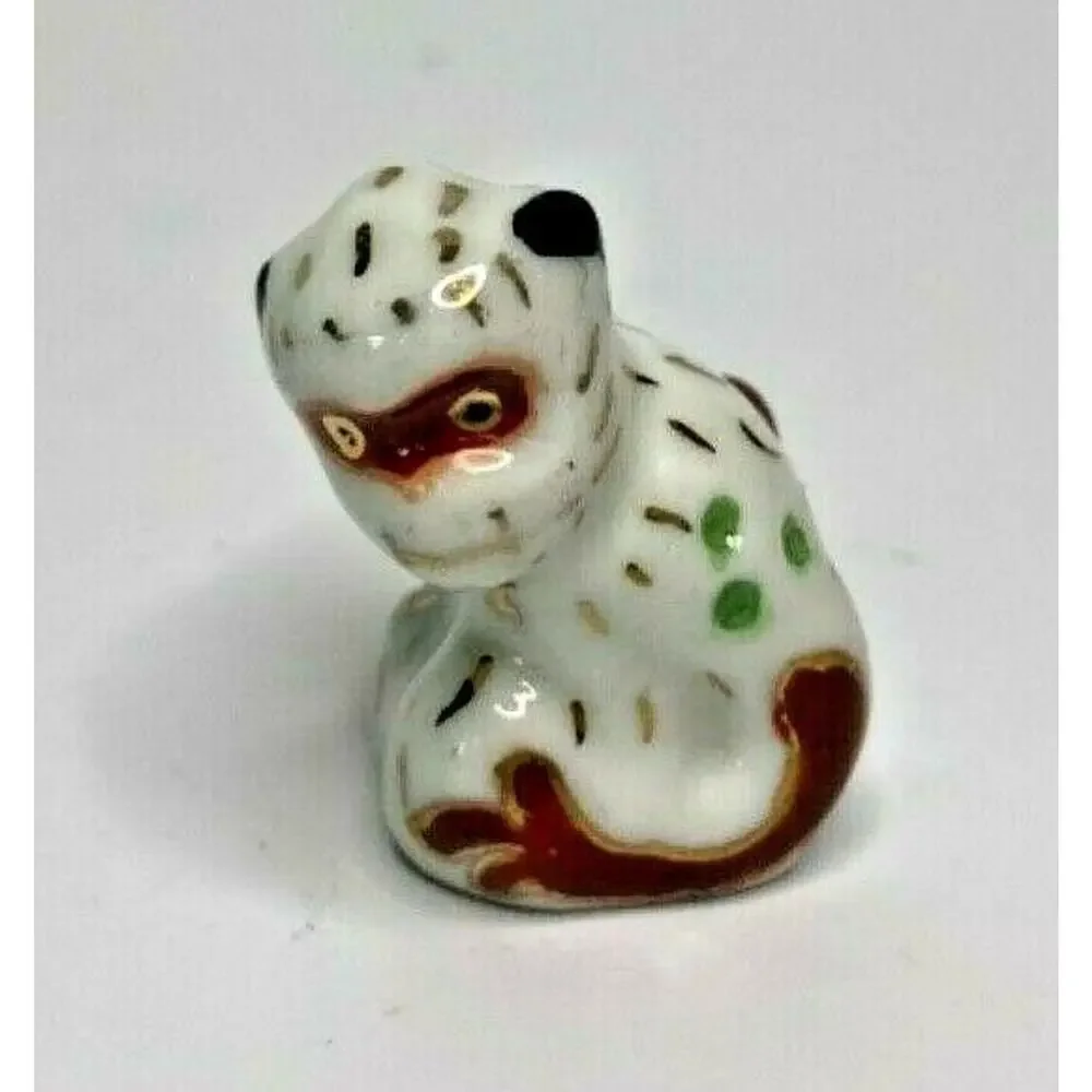 Vintage Chinese Hand‎ Painted Zodiac Animal Shaped Thimble Porcelain Monkey U185